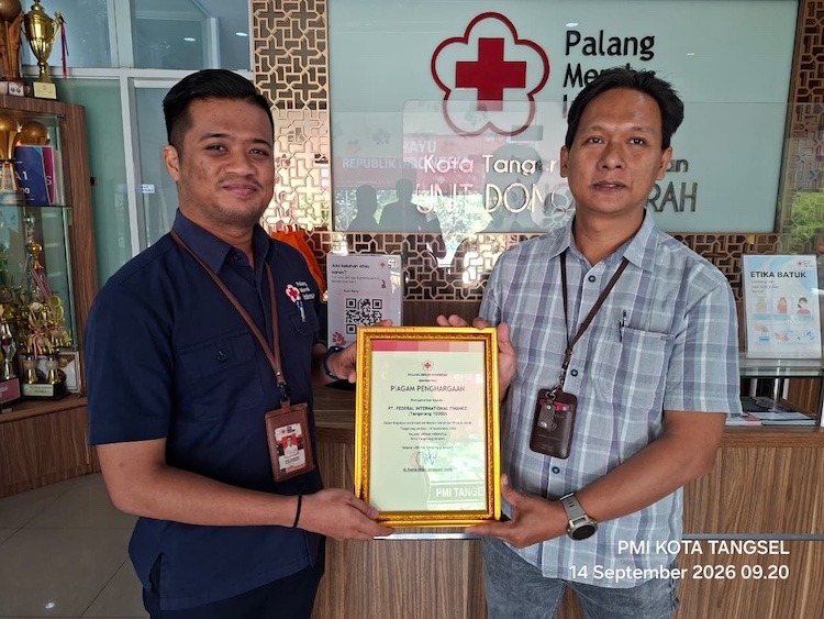 FIF Group Tangerang donor darah di PMI Kota Tangsel
